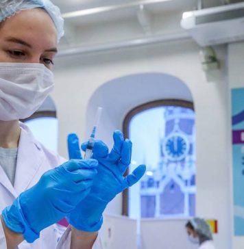 Добровольная вакцинация детей «Спутником М» может начаться на следующей неделе