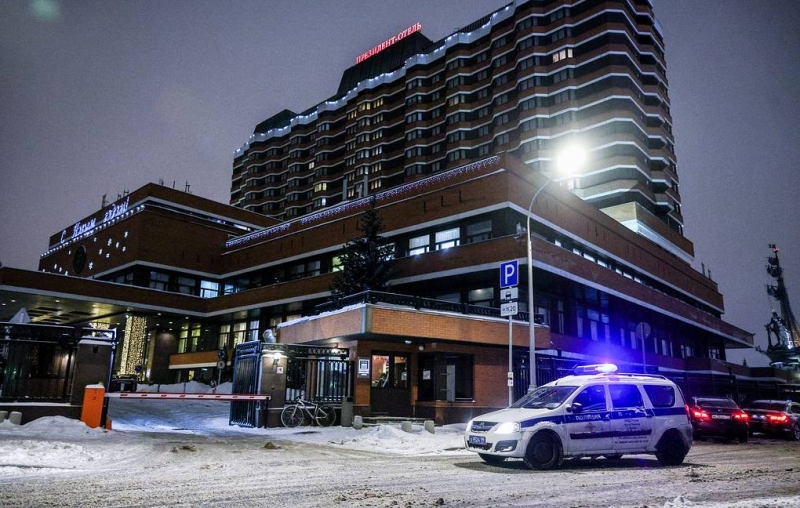 Источник: при падении лифта в "Президент-отеле" в Москве погибли граждане Армении