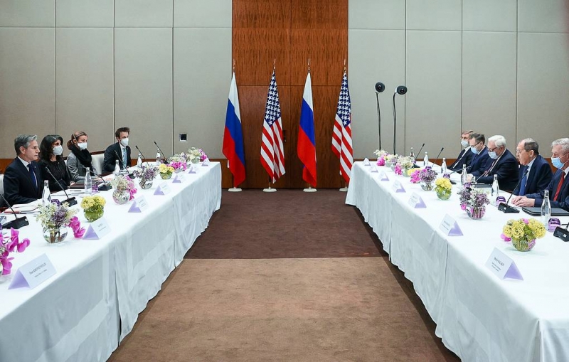 Отказ от уступок и набор идей для диалога. Запад ответил на предложения РФ по безопасности