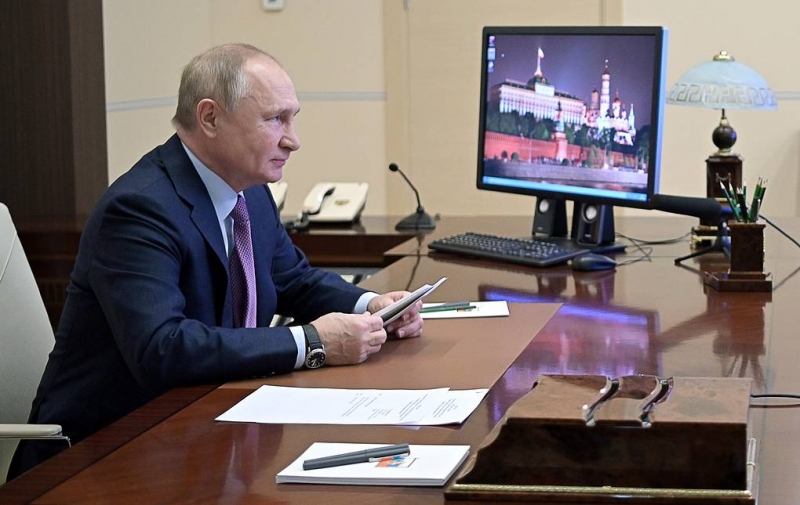 Путин попросил кабмин и ЦБ прийти к единому мнению о регулировании криптовалют

