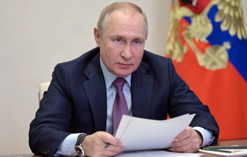 Путин поручил продумать упрощение назначения соцвыплат для россиян, живущих в ДНР и ЛНР