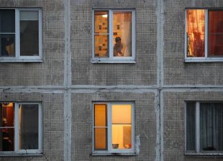 Сроки карантина из-за ковида в России сократили до семи дней