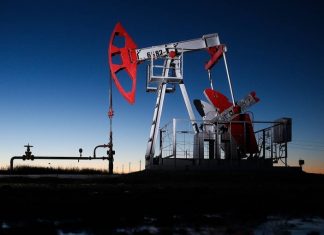 Стоимость нефти Brent на бирже ICE превысила $81 за баррель