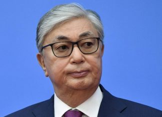 Токаев освободил Абдымомунова от должности заместителя секретаря Совбеза Казахстана