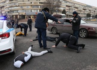 В Алма-Ате задержали более 1,6 тыс. участников атак и мародерских нападений