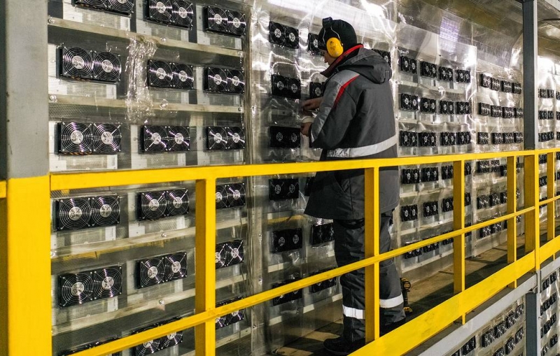 В аппарате Чернышенко подтвердили подписание дорожной карты о регулировании криптовалют