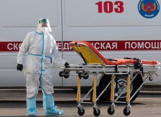 В России зарегистрировали минимум смертей от ковида с 28 июня