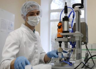 В России зарегистрировали тест-систему ФМБА для выявления омикрон-штамма коронавируса