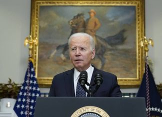 Байден подписал указ о санкциях в связи с признанием Россией ДНР и ЛНР