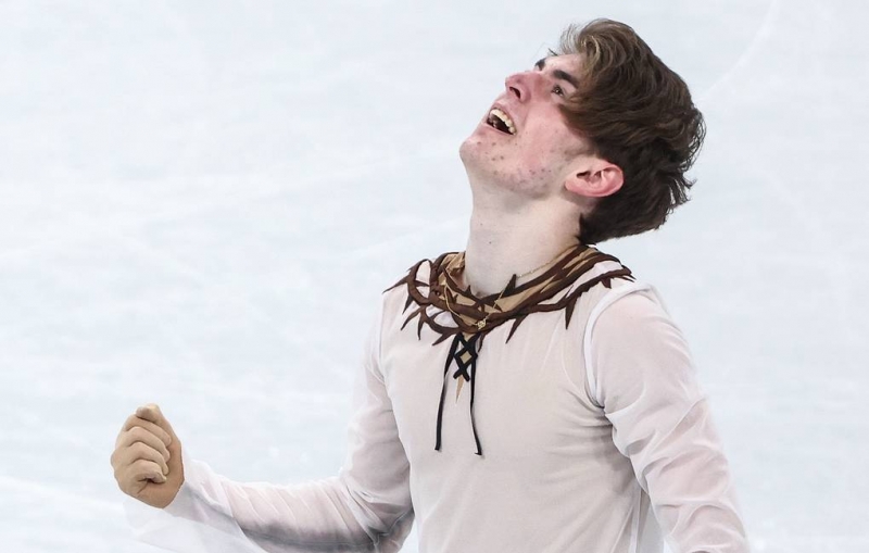 Фигурист Кондратюк упрочил лидерство сборной России в командном турнире на Олимпиаде