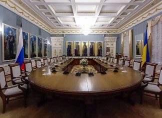 Источник: переговоры России и Украины начнутся в утренние часы