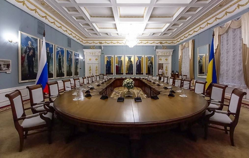 Источник: переговоры России и Украины начнутся в утренние часы

