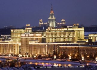 Минобороны РФ опровергло сообщения о сбитом над Украиной российском самолете