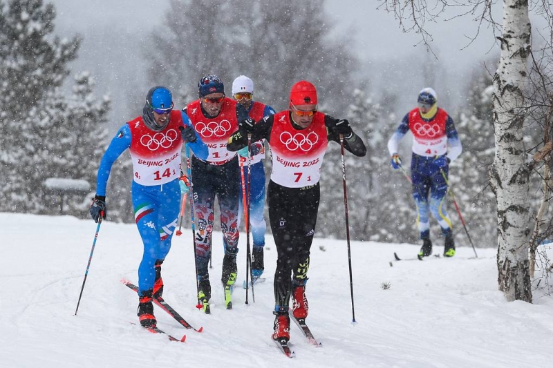Мужская сборная России по лыжным гонкам впервые выиграла эстафету на Олимпийских играх
