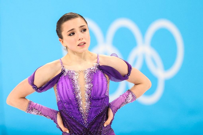 На характере.
Фигуристка Валиева лидирует после короткой программы на Олимпиаде