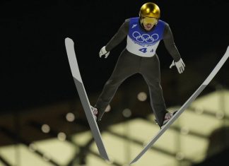 Отечественные прыгуны на лыжах с трамплина впервые с 1968 года выиграли медаль Олимпиады