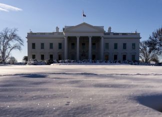 Помощник Байдена обсудил со Столтенбергом готовность США и НАТО к продолжению диалога с РФ