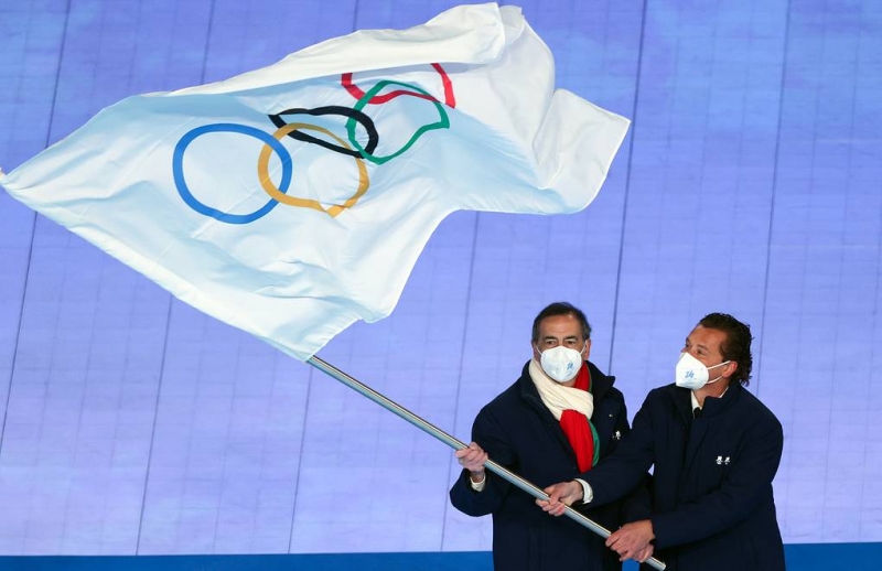 Президент МОК Томас Бах объявил Олимпийские игры в Пекине закрытыми