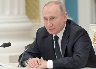 Путин назвал вынужденной мерой операцию на Украине