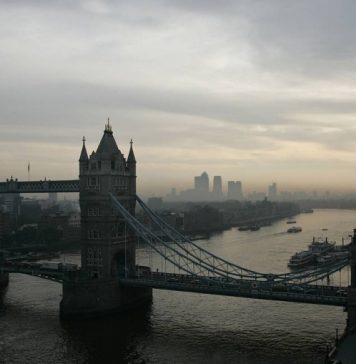 Санкции Британии могут коснуться «любого лица, причастного к дестабилизации» на Украине