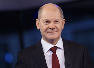 Шольц заявил, что в ближайшее время у него запланирована встреча с Путиным