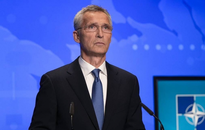 Столтенберг полагает, что Россия готовит полномасштабное вторжение на Украину