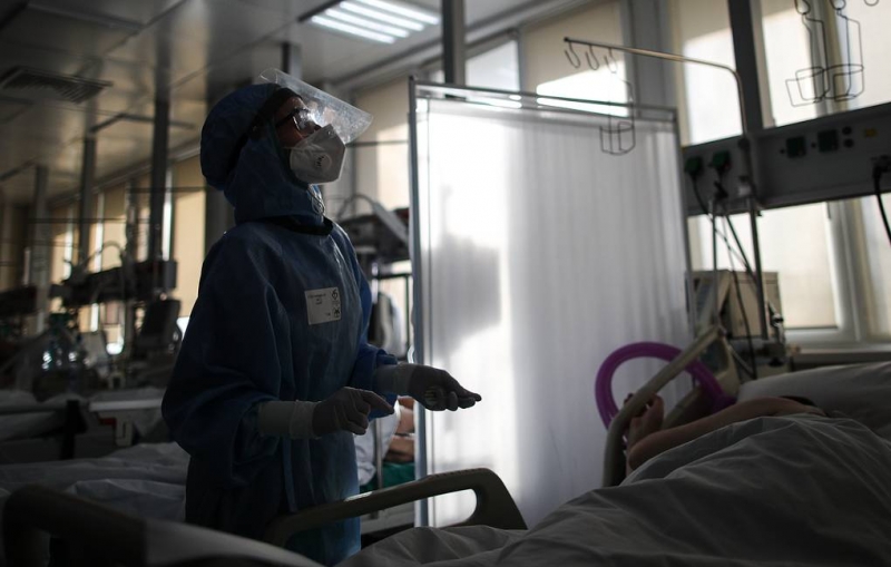 В России за сутки госпитализировали 20 185 человек с коронавирусом