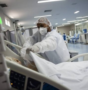 За сутки в мире зарегистрировали более 12,5 тыс. смертей от COVID-19
