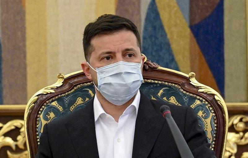 Зеленский подписал указ о всеобщей мобилизации на Украине