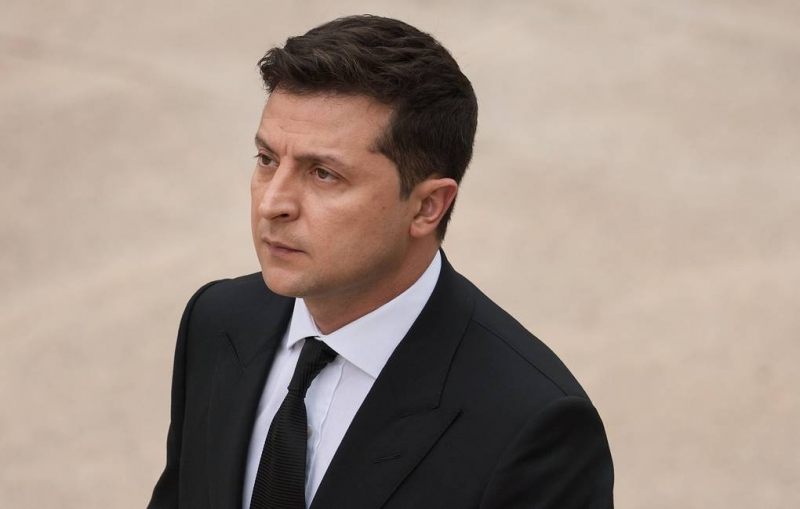 Зеленский сообщил, что получил запрос от МИД Украины о разрыве дипотношений с Россией