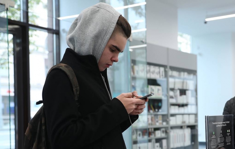 Apple ограничила оплату картами "Мир"