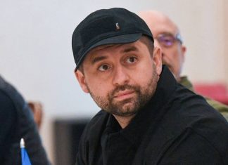 Член украинской делегации заявил, что переговоры с Россией пройдут не в Беловежской пуще