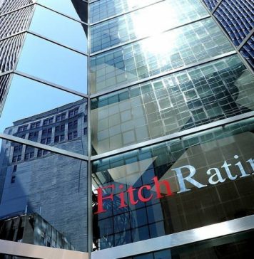 Fitch понизило долгосрочные рейтинги 20 российских региональных органов власти до «C»
