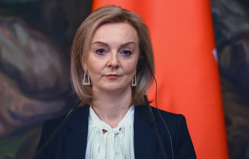 Глава МИД Британии призвала Европу распространить санкции на нефть и газ из России

