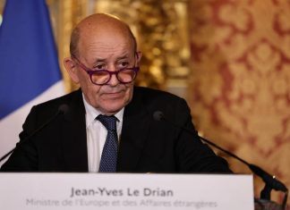 Глава МИД Франции заявил, что новые санкции ЕС против России вступят в силу уже 13 марта