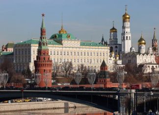 Кремль назвал возможным компромиссом шведский вариант нейтрального государства на Украине