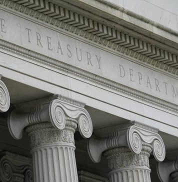 Минфин США установил срок завершения сделок по импорту морепродуктов и алмазов из РФ