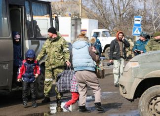 МО РФ заявило о катастрофической гуманитарной ситуации в некоторых городах Украины