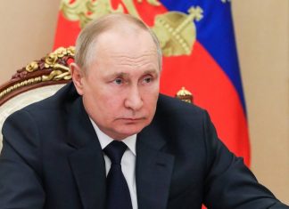 Путин заявил, что Россия не собирается ни от кого закрываться