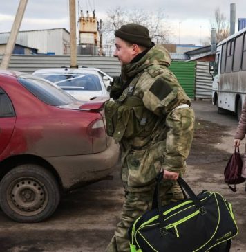 Россия открывает гуманитарные коридоры из четырех городов Украины