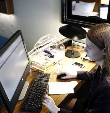 Россияне могут получить возможность обжаловать списание банками соцвыплат на «Госуслугах»