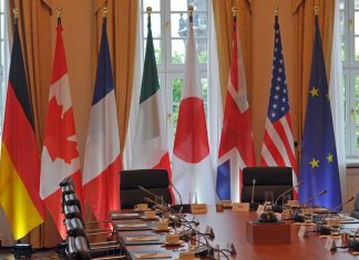 СМИ: страны G7 попросят свои компании не принимать счета за газ в рублях