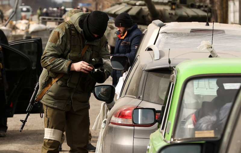 ВС РФ заявили о готовности открыть коридоры из Мариуполя для националистов