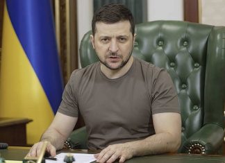 Зеленский заявил, что переговоры между Россией и Украиной идут достаточно сложно