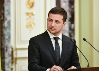 Зеленский заявил, что возможный компромисс с Россией надо вынести на референдум на Украине