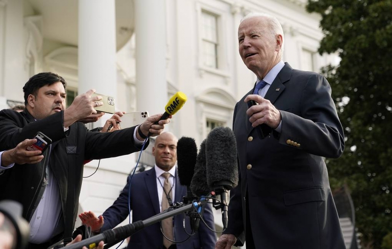 Журналист WSJ призвал Байдена не комментировать без подготовки острые темы