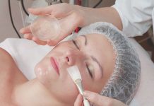 Кислотная чистка лица: особенности