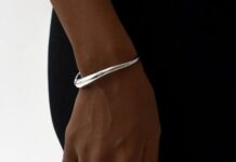 Как правильно выбрать жесткий браслет из серебра