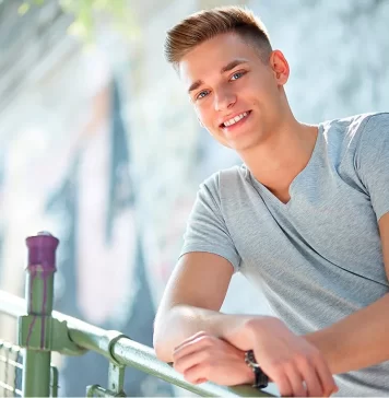 Работа вебкам-моделью: дома или в студии