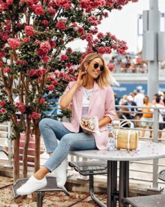 Как выбрать модный лук в 2023 году: 5 советов от эксперта